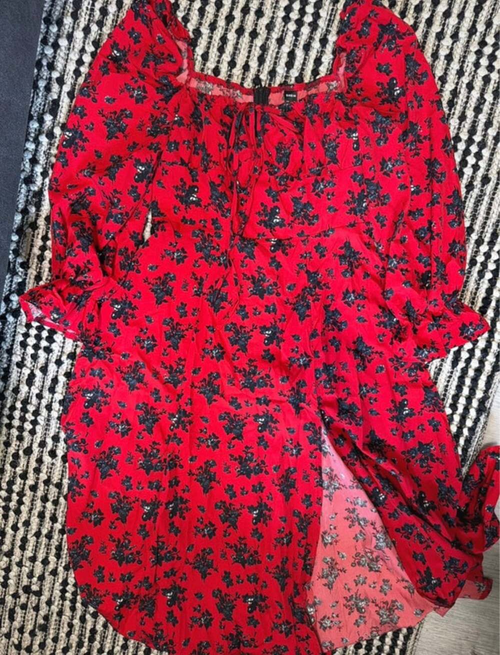 SHEIN Red Floral Print Cold Shoulder Midi Dress Size M